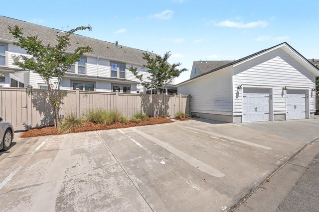 177 Great Lawn Drive, Summerville, SC 29486