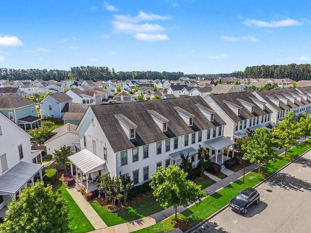 177 Great Lawn Drive, Summerville, SC 29486