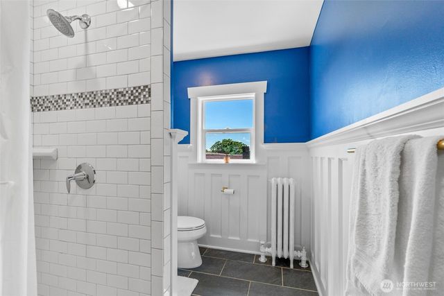 300 NW 47th Street, Seattle, WA 98107
