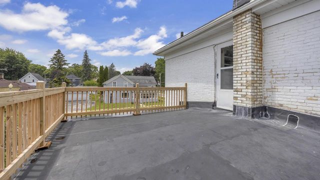 121 Cedar STREET, Sheboygan Falls, WI 53085
