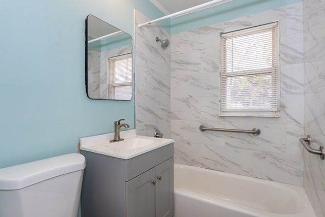 19 Rayburn Rd, Stoughton, MA 02072