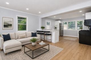 19 Rayburn Rd, Stoughton, MA 02072