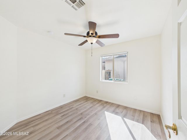 10096 Desert Valley Place, Tucson, AZ 85747