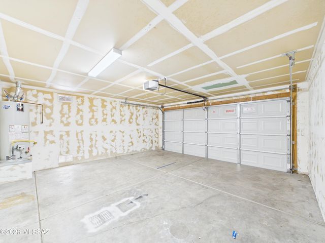 10096 Desert Valley Place, Tucson, AZ 85747