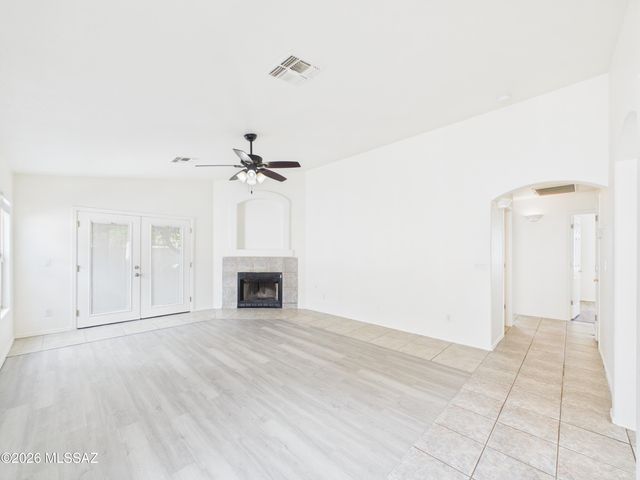 10096 Desert Valley Place, Tucson, AZ 85747