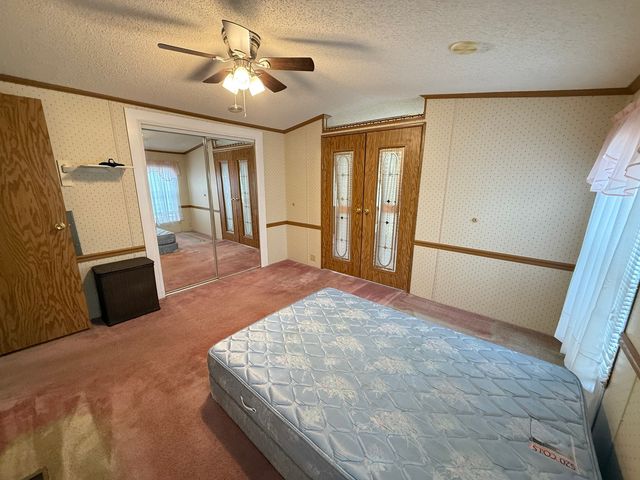 69 MEADOWLARK Lane, Beecher, IL 60401