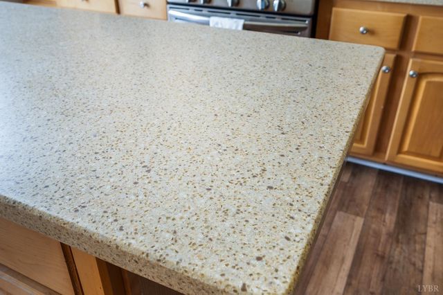 4072 Red Oak School Road, Concord, VA 24538