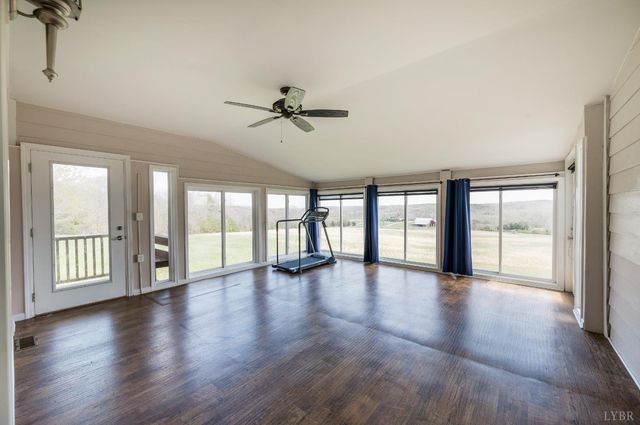 4072 Red Oak School Road, Concord, VA 24538