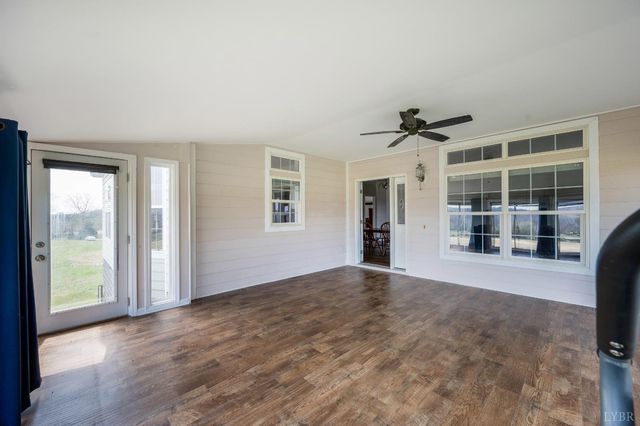 4072 Red Oak School Road, Concord, VA 24538