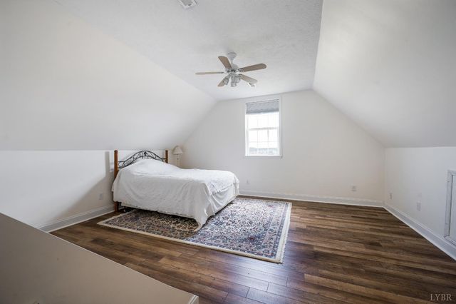 4072 Red Oak School Road, Concord, VA 24538