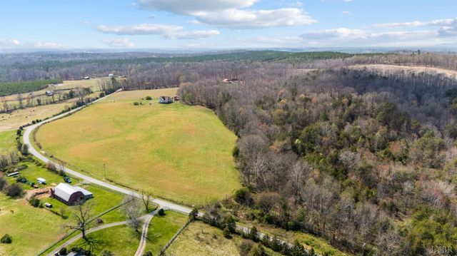 4072 Red Oak School Road, Concord, VA 24538