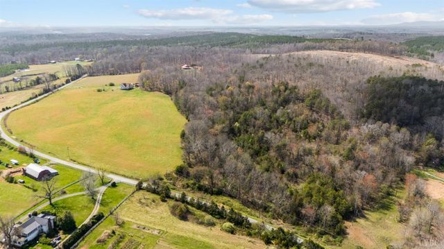 4072 Red Oak School Road, Concord, VA 24538