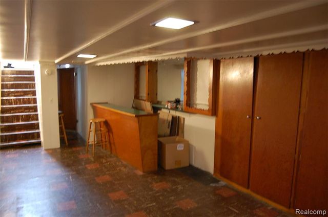 2610 Detroit Street, Dearborn, MI 48124