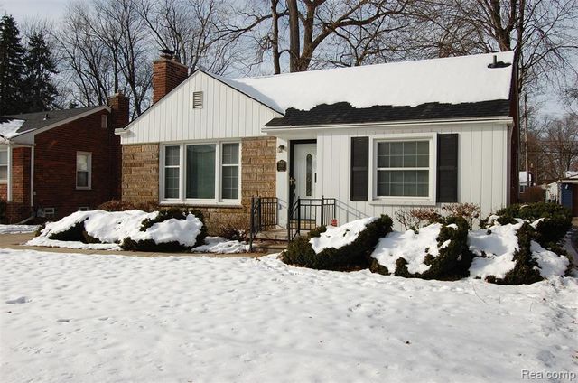 2610 Detroit Street, Dearborn, MI 48124