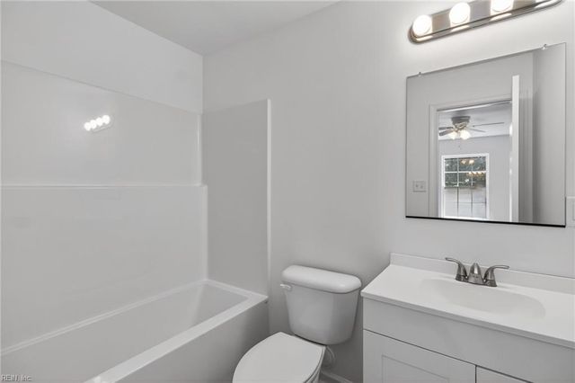 2104 Advent CT, Virginia Beach, VA 23454