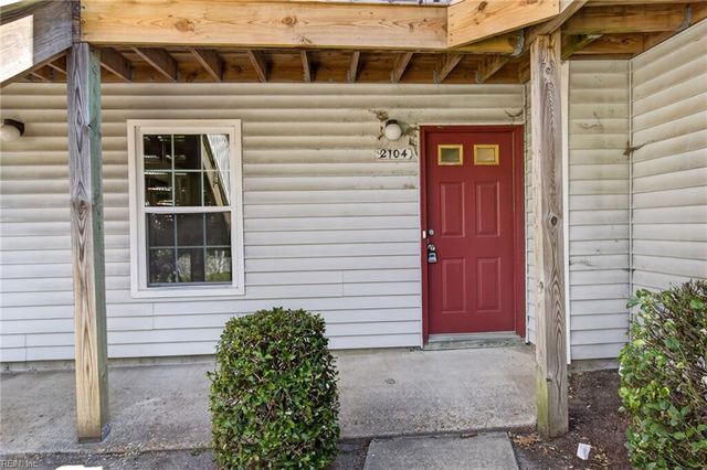 2104 Advent CT, Virginia Beach, VA 23454