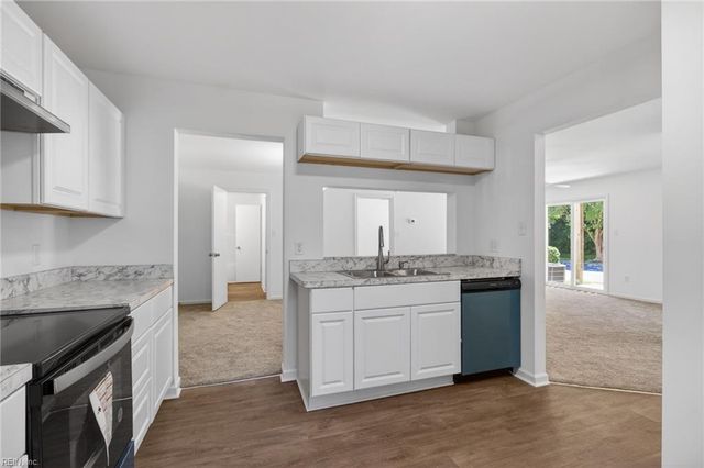 2104 Advent CT, Virginia Beach, VA 23454