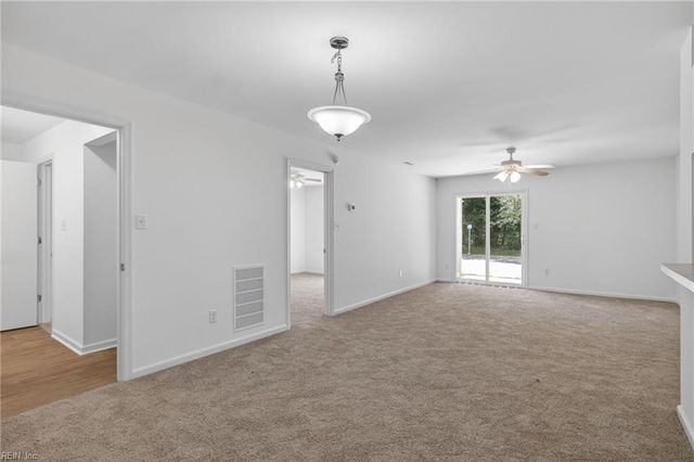 2104 Advent CT, Virginia Beach, VA 23454