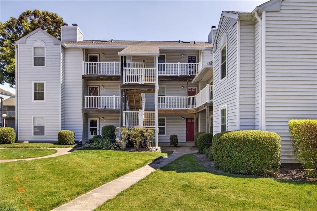 2104 Advent CT, Virginia Beach, VA 23454