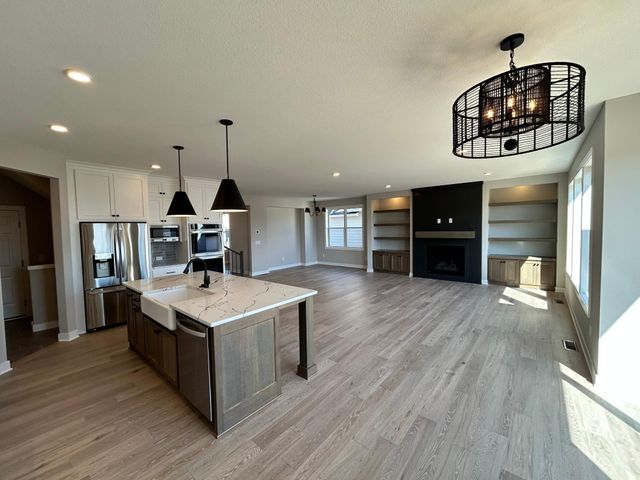 4097 Arbor Drive, Woodbury, MN 55129