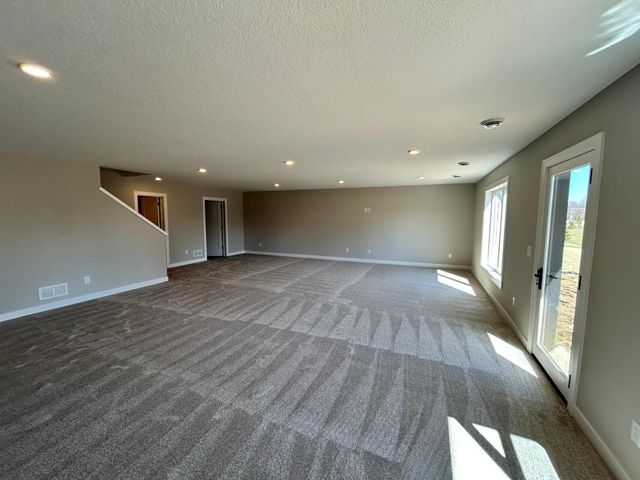 4097 Arbor Drive, Woodbury, MN 55129