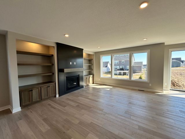 4097 Arbor Drive, Woodbury, MN 55129