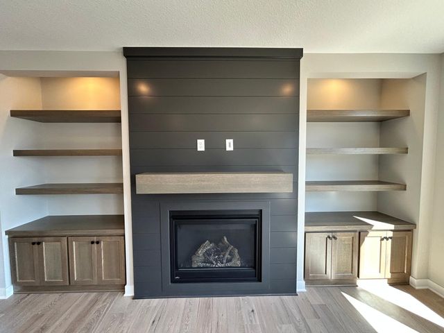 4097 Arbor Drive, Woodbury, MN 55129