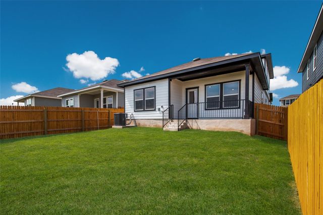 164 Schuenemann WAY, Uhland, TX 78640