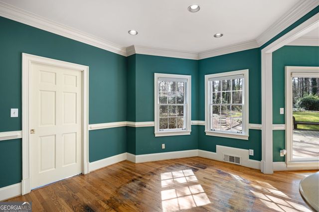 180 Churchill Drive, Atlanta, GA 30350