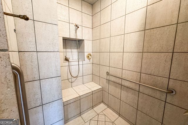180 Churchill Drive, Atlanta, GA 30350