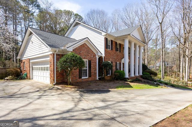 180 Churchill Drive, Atlanta, GA 30350