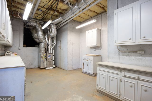 180 Churchill Drive, Atlanta, GA 30350