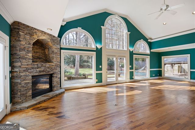 180 Churchill Drive, Atlanta, GA 30350