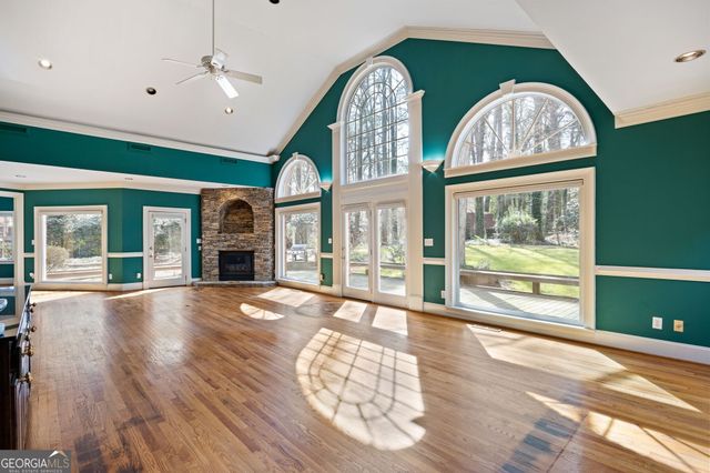 180 Churchill Drive, Atlanta, GA 30350