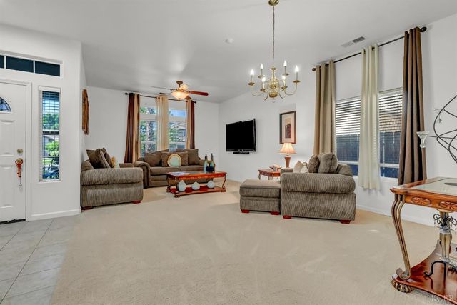 1817 W Picadilly Lane, Hanford, CA 93230