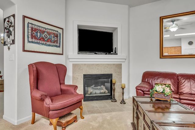 1817 W Picadilly Lane, Hanford, CA 93230