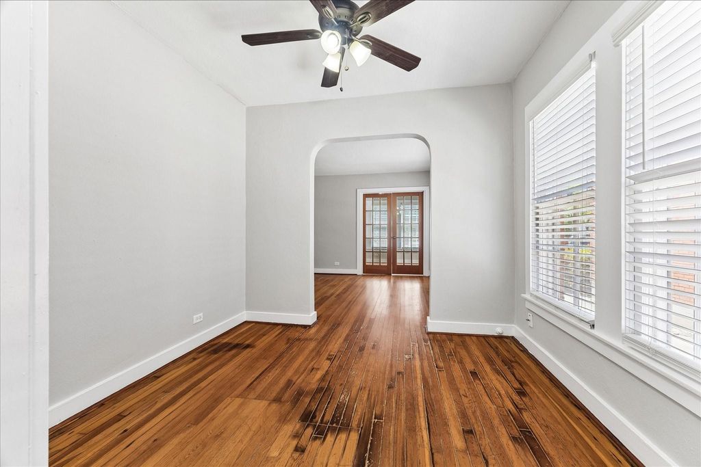 1810 W Alabama Street 2, Houston, TX 77098