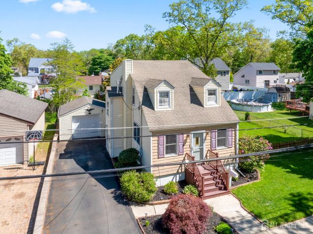 241 Fernhead Avenue, Monroe, NJ 08831