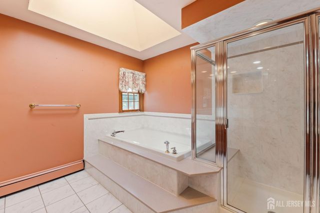 241 Fernhead Avenue, Monroe, NJ 08831