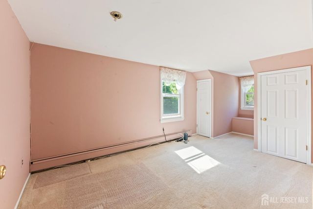 241 Fernhead Avenue, Monroe, NJ 08831
