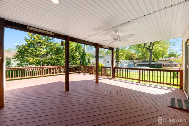241 Fernhead Avenue, Monroe, NJ 08831