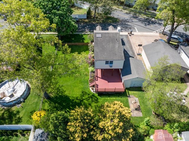 241 Fernhead Avenue, Monroe, NJ 08831