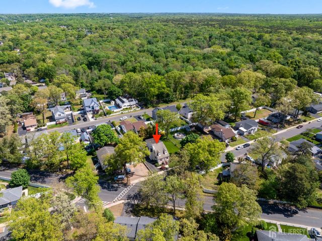 241 Fernhead Avenue, Monroe, NJ 08831