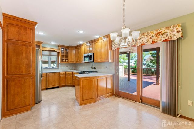 241 Fernhead Avenue, Monroe, NJ 08831
