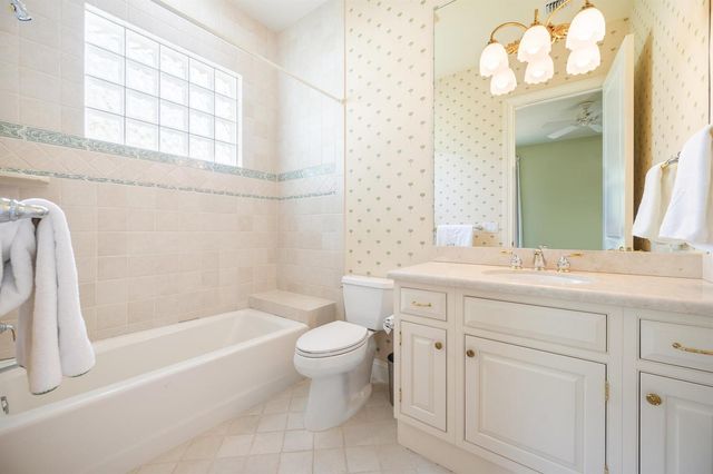 115 Echo Lane, Jupiter, FL 33458