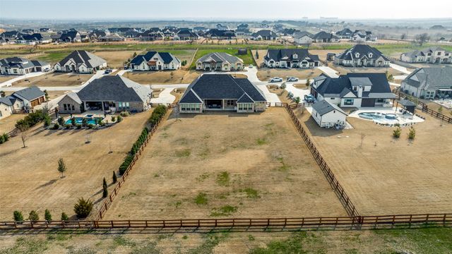 3316 Dovehill Drive, Northlake, TX 76247