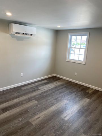 382B Deer Park Avenue, Babylon, NY 11702