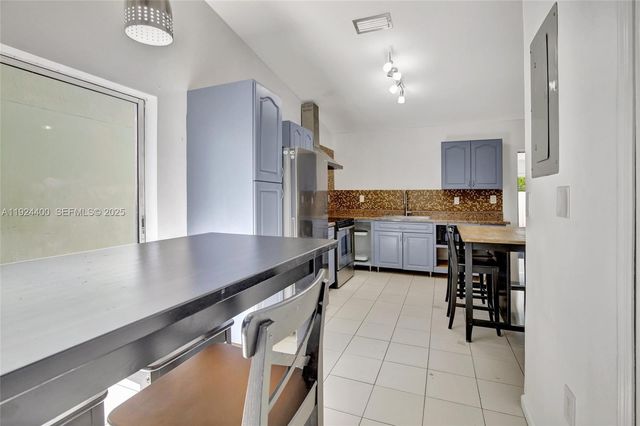 9862 SW 145th Pl, Miami, FL 33186