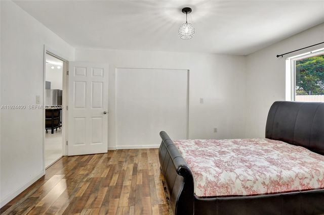 9862 SW 145th Pl, Miami, FL 33186