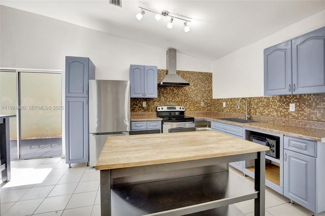 9862 SW 145th Pl, Miami, FL 33186